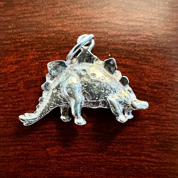 Vintage Sterling Silver Stegosaurus Charm or Pendant - Picture 4 of 4